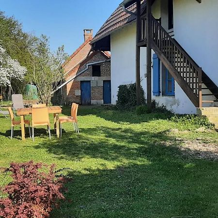 Gite Chez Leo Varennes-sur-le-Doubs Екстериор снимка