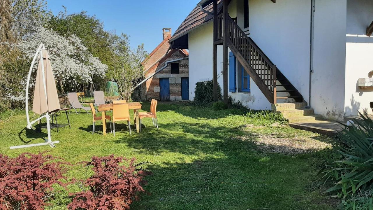 Gite Chez Leo Varennes-sur-le-Doubs Екстериор снимка